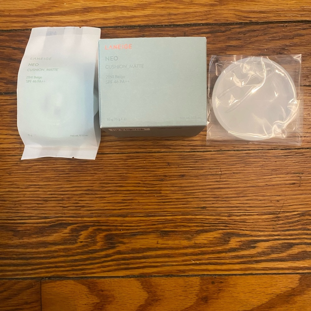 LANEIGE Neo Cushion Matte Foundation in 21N1 Beige